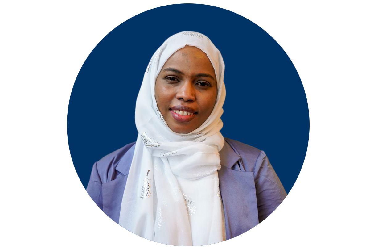 Amna Sabir headshot
