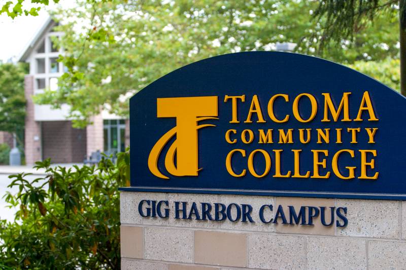 image of a sign that reads "Tacoma Community College, Gig Harbor Campus"