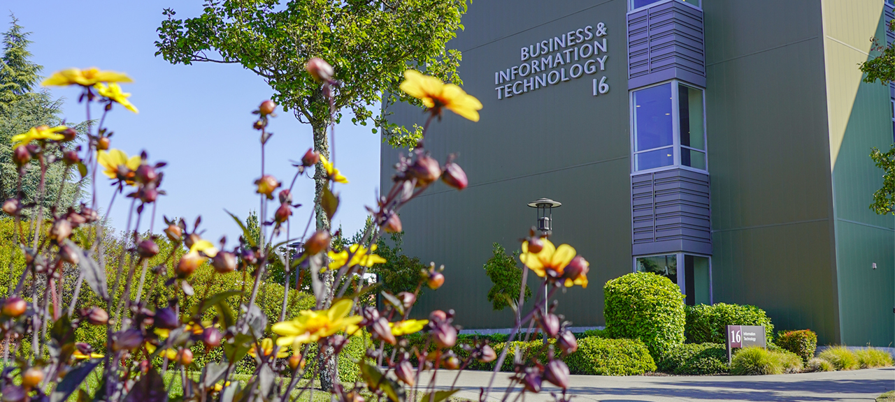 TCC Offers New Bachelor of Applied Science in Applied Management Degree